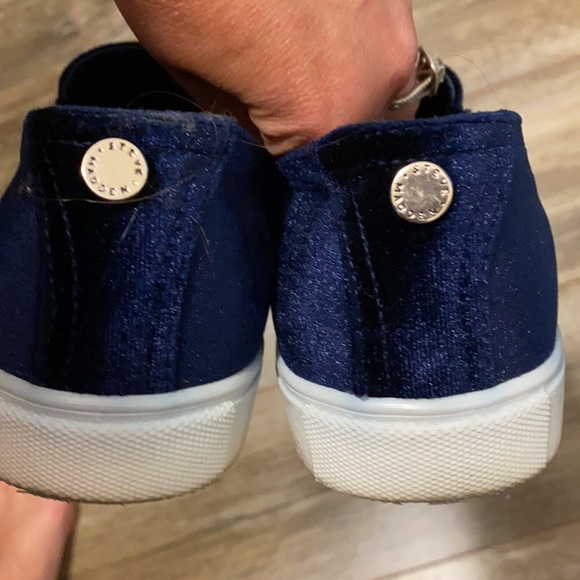 Navy blue suede flat sneakers - Picture 7 of 7